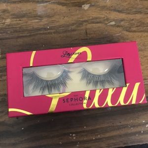 Lilly lashes
